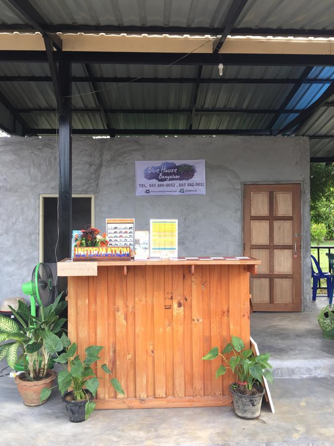 Blue House Bungalow Ko Lanta Exterior foto